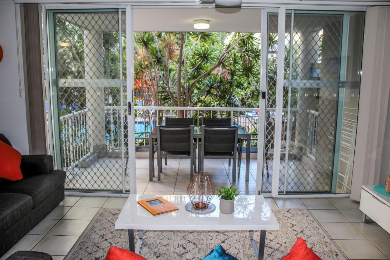 Surfers Beach Holiday 4* Gold Coast